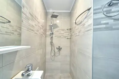 Lake View Suites