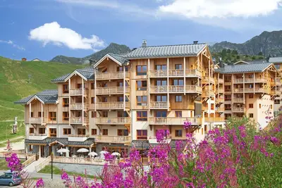 Image de Appartement de Montagne pour 6 | Accès Piscine couverte!