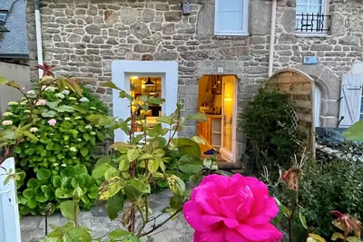 Image de Maison de pêcheur avec jardin à 100 m du Golfe du Morbihan et de la plage
