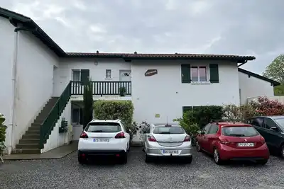 Image de Appartement T2 confortable à Cambo-les-Bains avec terrasse et parking proche centre et thermes