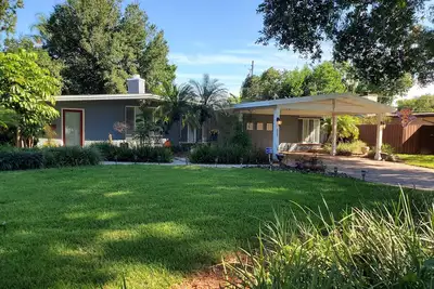 Image de Famille & Animaux acceptés, Charmant Orlando Home!