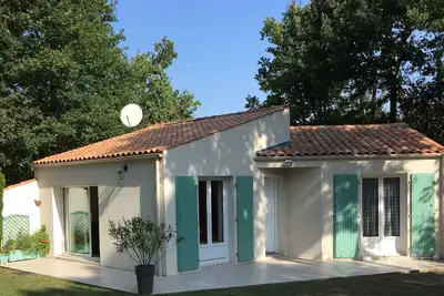 Image de villa indépendante tt confort sur terrain clos et arboré a st augustin
