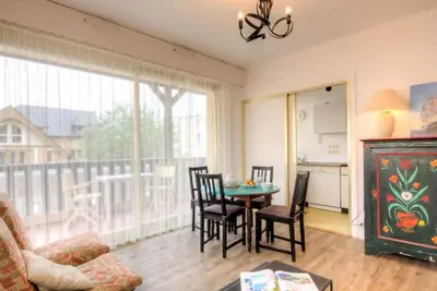 Image de Castel Guermante by Interhome