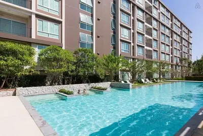 Image de 322 Hua Hin Beach Condo 300m de la plage