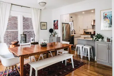 Image de Parkside Highlands Mid Century Home (5 chambres à coucher)