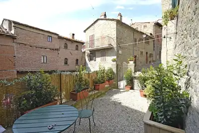 Image de Appartement en ville  / village à Cortone avec 2 chambres à coucher, 6 couchages