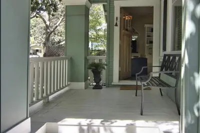 Image de Enchanteur McKinley Park House