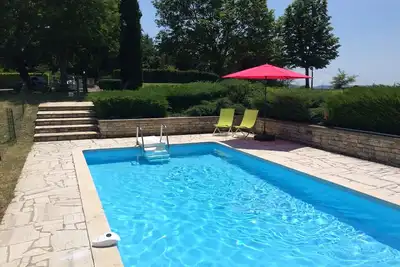 Image de Maison Ă Forcalquier, Luberon, grand terrain, piscine et vue panoramique jeux