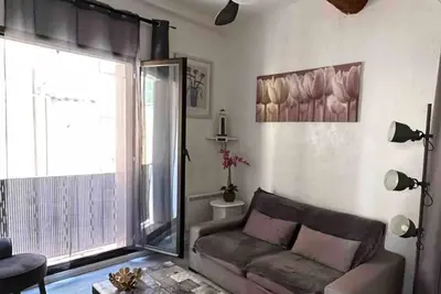 Image de Bandol apartment T2\/ 50m2 city center, 100m from the sea all comfort, air conditioning