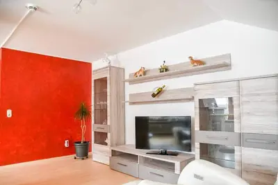 Image de 100 m² pour 6 personnes avec poêle confortable