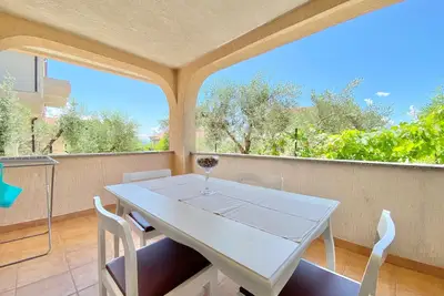 Appartement spacieux acceptant les animaux domestiques Ljiljana