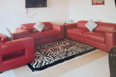 Image de Appartement à 50m de la plage, court de tennis et piscines