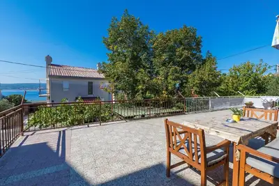 Image de Appartement de vacances Crikvenica pour 2 - 4 personnes avec 2 chambres à coucher - Appartement de v