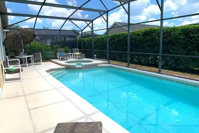 Image de Villa de luxe près de Disney a \"Wow\" Factor, piscine sud / Spa, salle de jeux et plus encore!