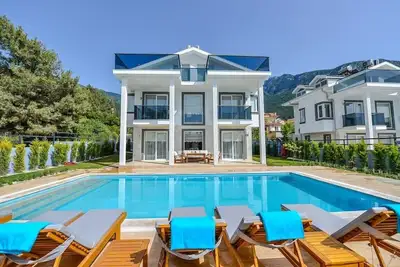 Image de Sardunya, villa de luxe de 4 chambres à ölüdeniz fethiye