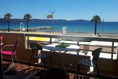 Image de Cosy bord de mer vue panoramique face Ă la plage