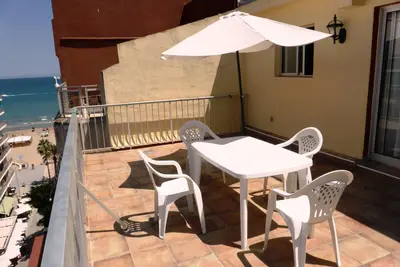 Image de Penthouse à 100 mètres de la plage, avec vue sur mer