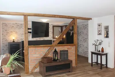 Image de Appartement \"Große Stube\", salon / chambre - forteresse Märcz