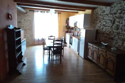 Image de appartement dans maison de village