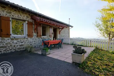 Image de Gîte rural 2 chambres avec jardin, terrasse, wifi, animaux acceptés