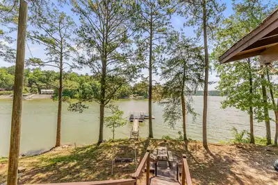 Image de Smith Lake Rentals & Sales - What-A-View - Des paysages naturels spectaculaires!