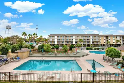 Lighthouse Point 2 chambres, 2 salles de bains, condo 32a