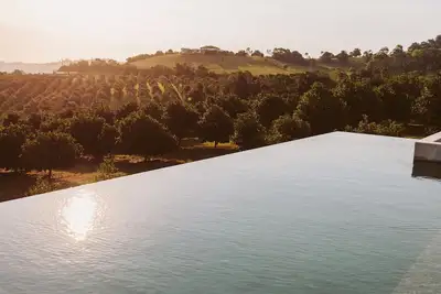 Image de Bathhouse Tides - Vue Magique Sur La Villa De 8 Chambres Byron Hinterland