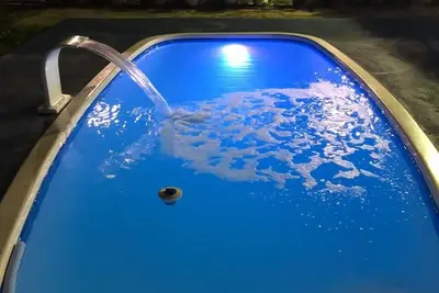 Image de Grande maison avec piscine Itacimirim, barbecue, climatisation, Wi-Fi, piscine.