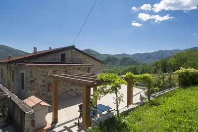 Image de Cantiniere by Interhome