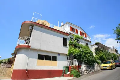 Image de Appartement de vacances Crikvenica pour 2 - 5 personnes avec 2 chambres à coucher - Appartement de v
