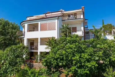 Image de Appartement de vacances Crikvenica pour 2 - 5 personnes avec 2 chambres à coucher - Appartement de v