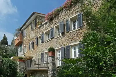 Image de Maison de vacances dans un endroit calme, vue mer, piscine, terrasse de jardin, terrasse sur le toit
