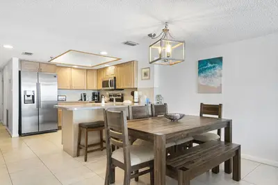 Image de Gulf Front Condo Las Brisas 206 2br 2ba