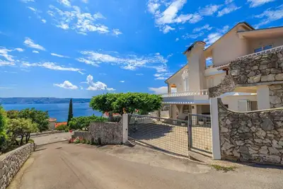 Image de Appartement de vacances Novi Vinodolski pour 2 - 6 personnes avec 2 chambres Ă coucher - Appartement
