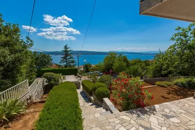 Image de Appartement de vacances Crikvenica pour 2 - 6 personnes avec 2 chambres à coucher - Appartement de v