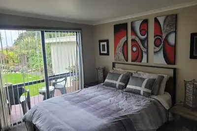 Image de Sunrise Suites dit à peu près tout.