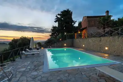 Image de Villa avec piscine privée et climatisation