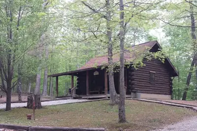 Image de Détente, paix et tranquillité vous attendent dans les cabines High Ridge!