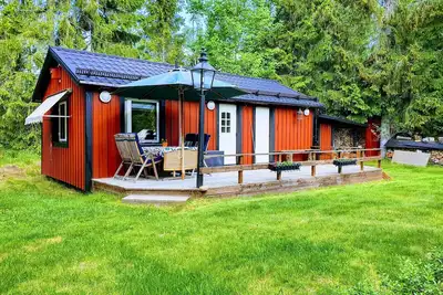 Image de Maison d'hôtes confortable située à Ingarö, dans l'archipel de Stockholm. Petit-déjeuner \/ vélo \/ canoë. .