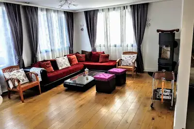 Image de Gîte des Coteaux 2 pour 10 Personnes. Gîte bien équipé