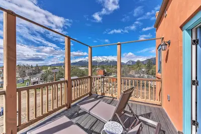 Image de Nouveau! Buena Vista Home w / Vues Mtn, à pied de la rue Main
