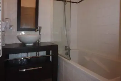 Image de 200m des commerces, 1er étage, vue piscine, remise en forme, piscine, sauna, hammam, terrasse