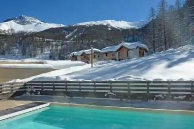 Image de 200m des commerces, 1er étage, vue vallée, remise en forme, piscine, sauna, hammam, balcon, parking