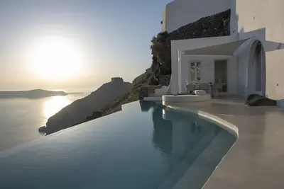 Image de Villa privée avec 3 chambres et une vue imprenable sur la caldera