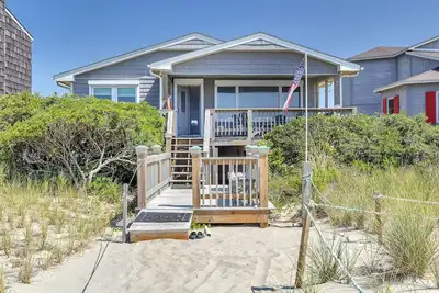 Image de Dieu est proche: 6 Br / 3 Ba maison Ă Oak Island, pour 12 personnes