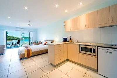 Image de ❤️Baybliss Appartements, SÉRÉNITÉ, Tropical, Romantic Retreat Studio 2❤️