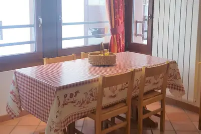 Image de Grand Studio avec cabine et mezzanine - Au pied des pistes