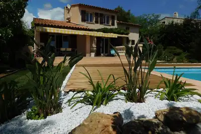 Image de Villa au calme avec piscine privée, clim, jardin à Fréjus