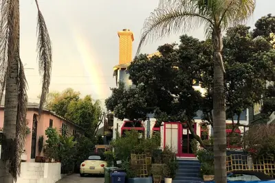 Image de Beach Magic - Bungalow de jardin Santa Monica