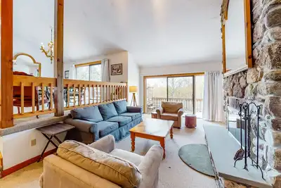 Image de Mittersill alpine lodge w \/ vue infinie sur les montagnes et la forêt!